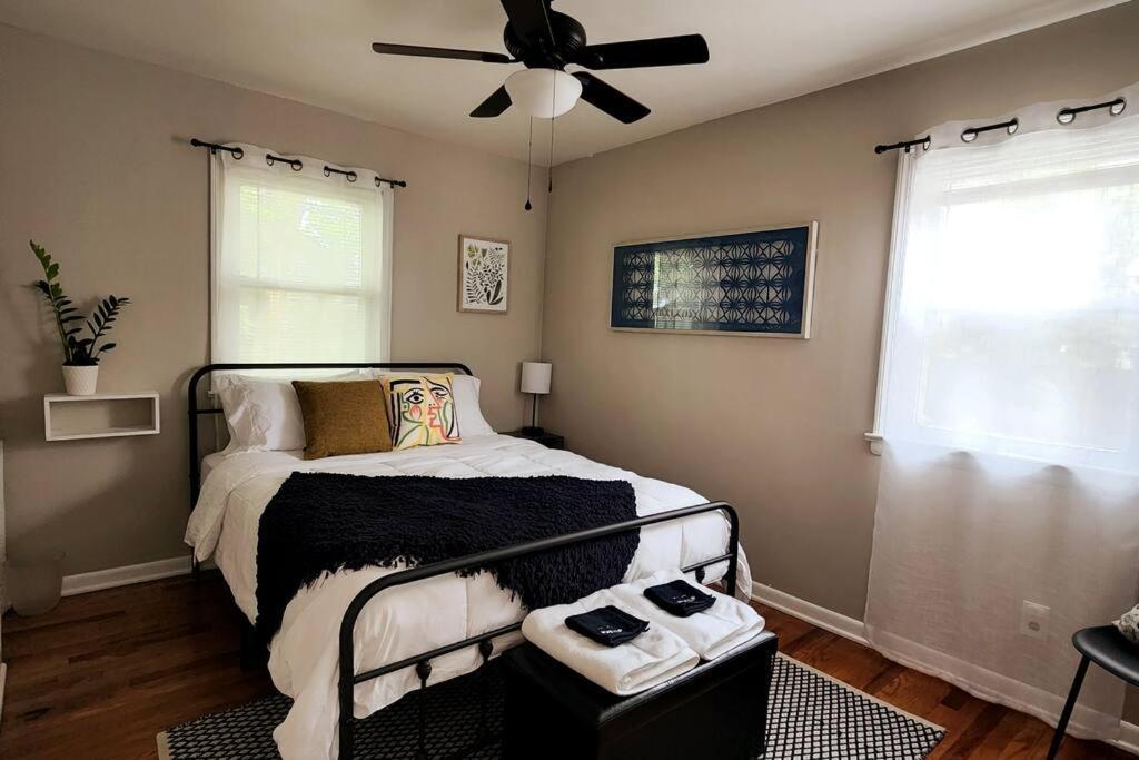 Cozy House Near Lake Erie, 10 Minutes To Downtown. Cleveland Bagian luar foto